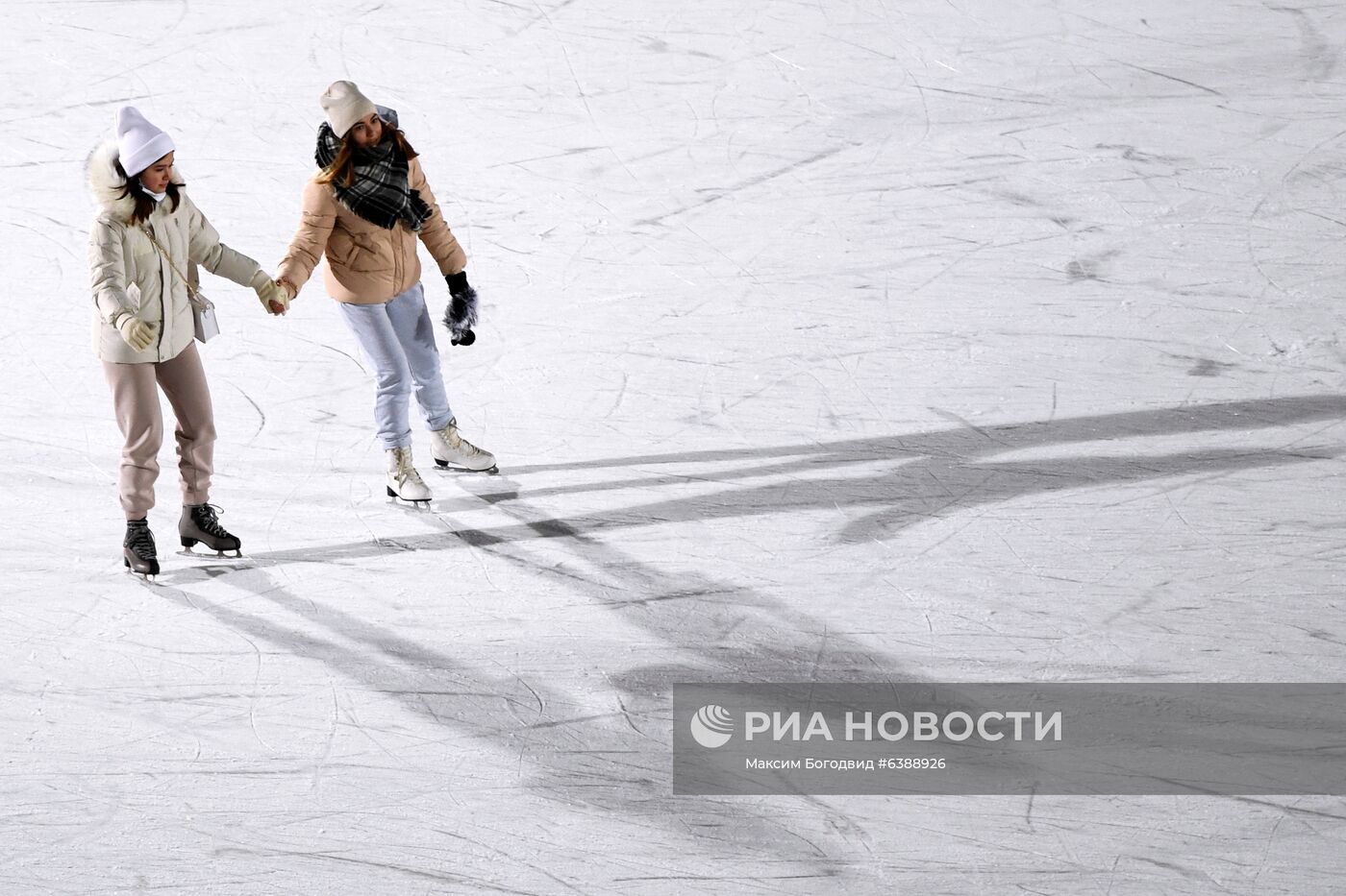 Открытие катка на стадионе "Трудовые резервы" в Казани