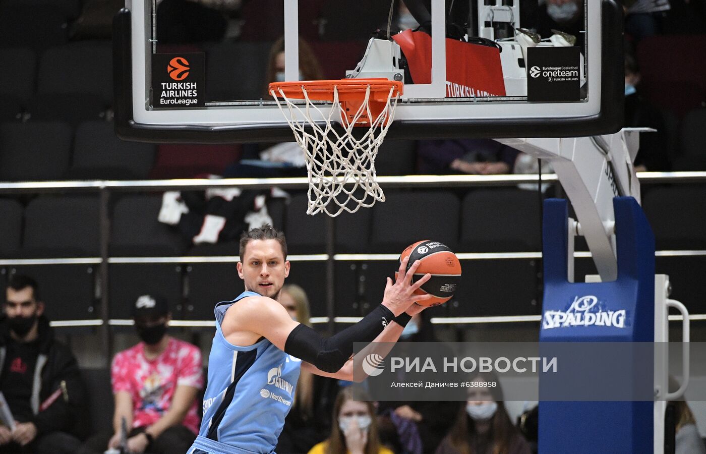 Баскетбол. Евролига. Матч "Зенит" - "Химки"