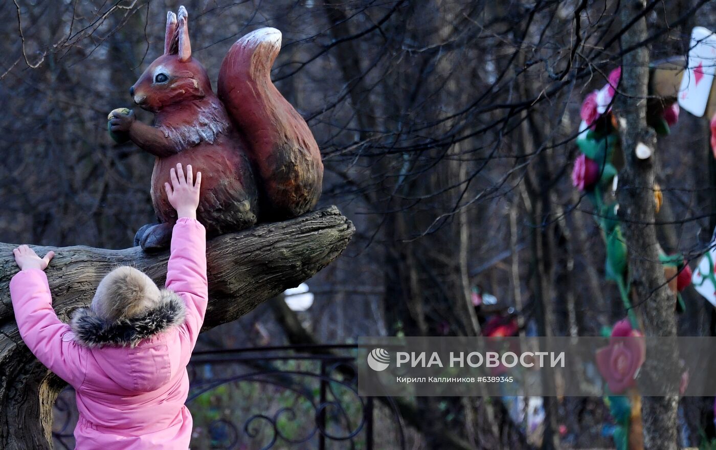 Открытие "Тропы сказок" в усадьбе Деда Мороза  