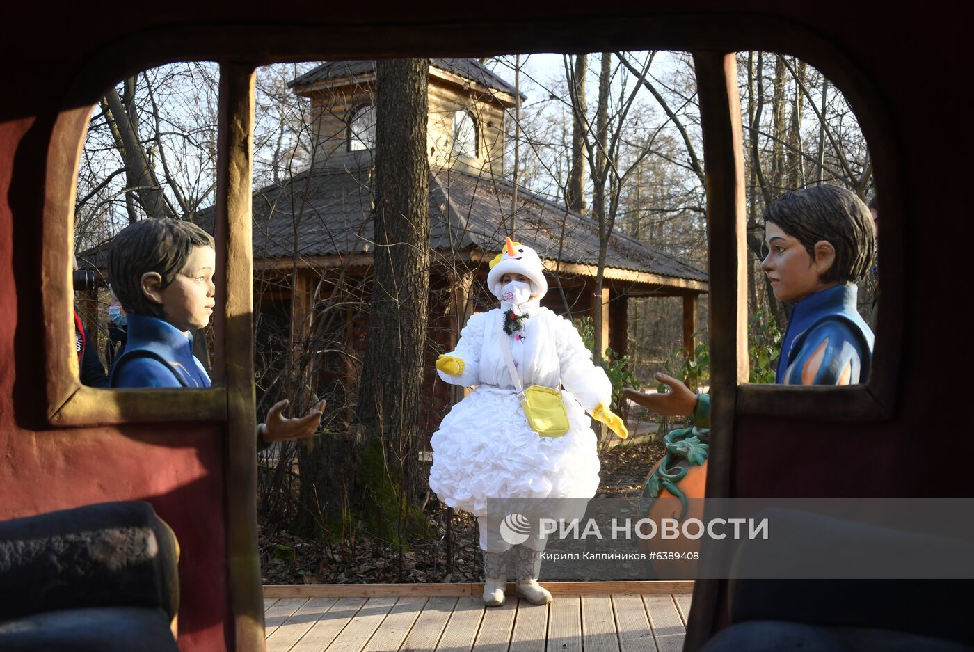 Открытие "Тропы сказок" в усадьбе Деда Мороза