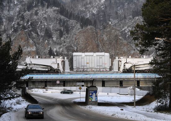 Доставка трансформаторов для Красноярской ГЭС из Екатеринбурга в Дивногорск