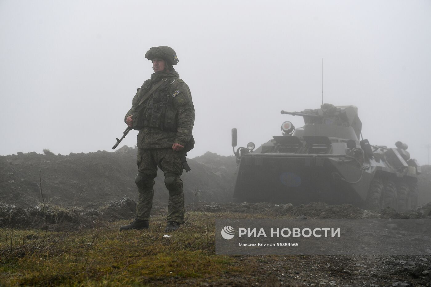 Нагорный Карабах. Российские миротворцы обеспечивают безопасность движения