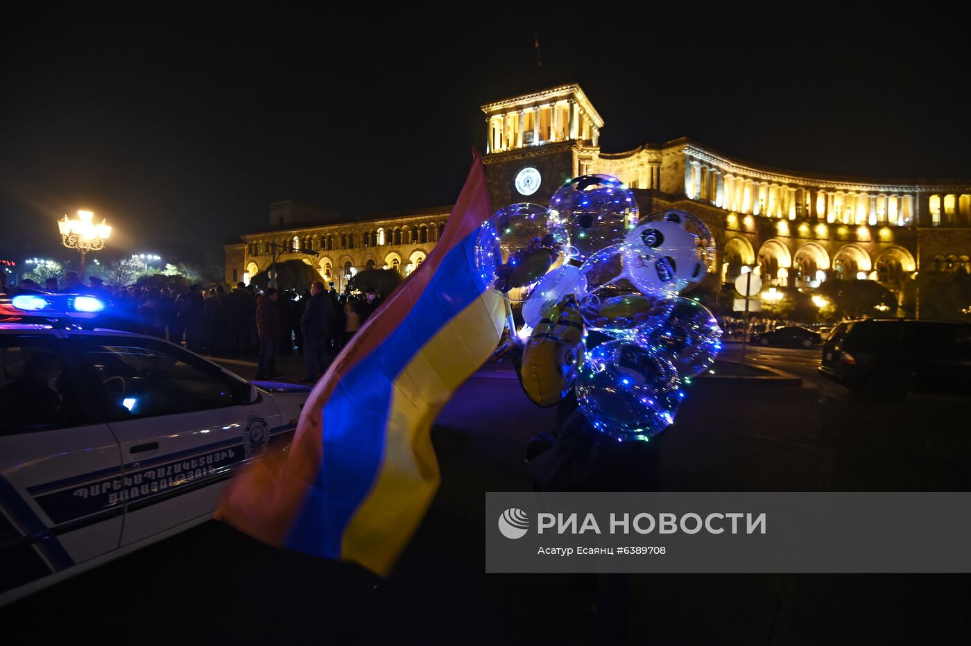 Митинг сторонников Н. Пашиняна в Ереване