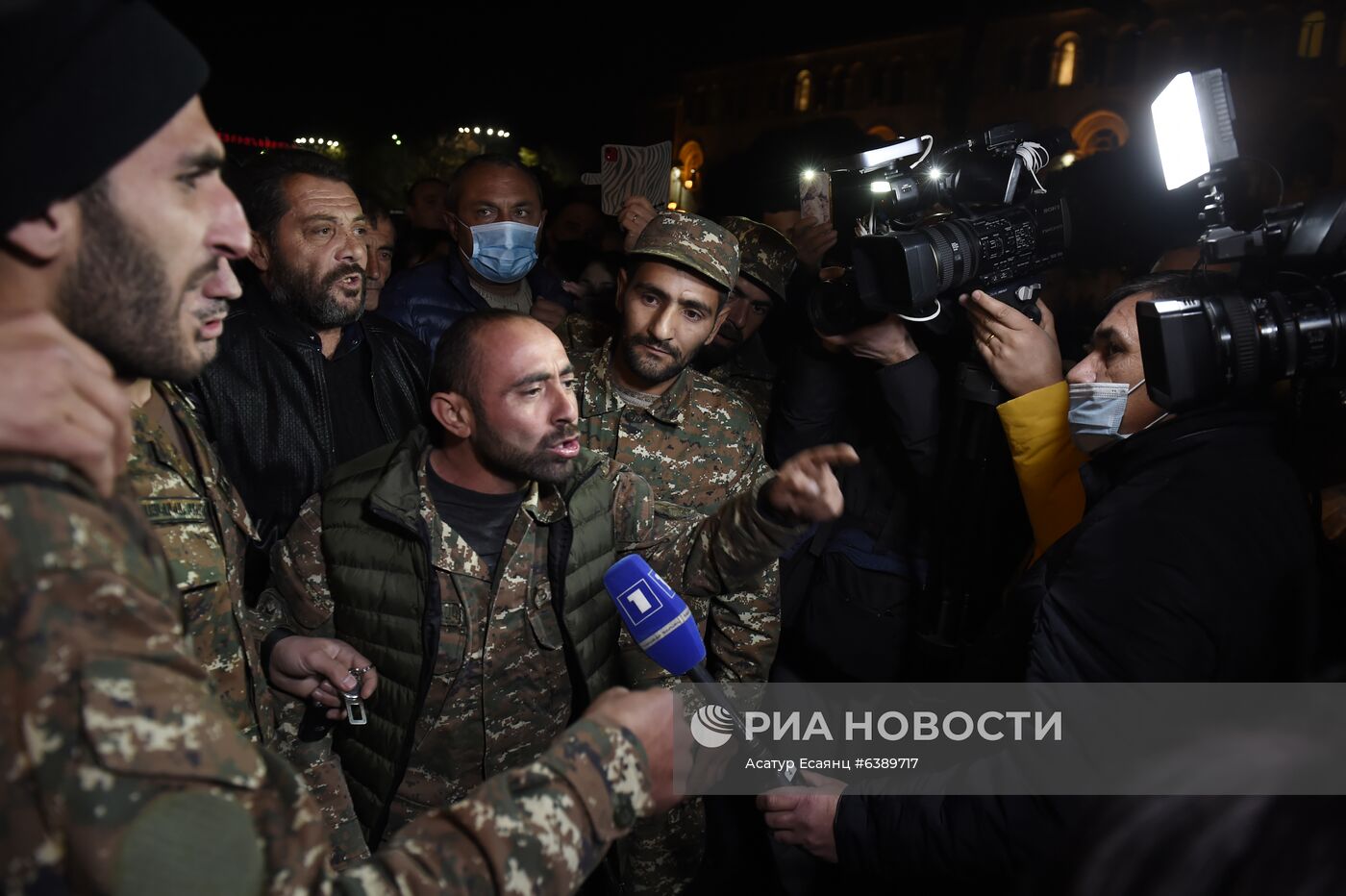 Митинг сторонников Н. Пашиняна в Ереване