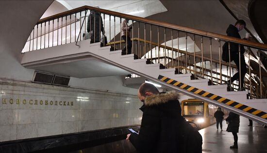 Вестибюль станции "Новослободская" Кольцевой линии метро закроют на год