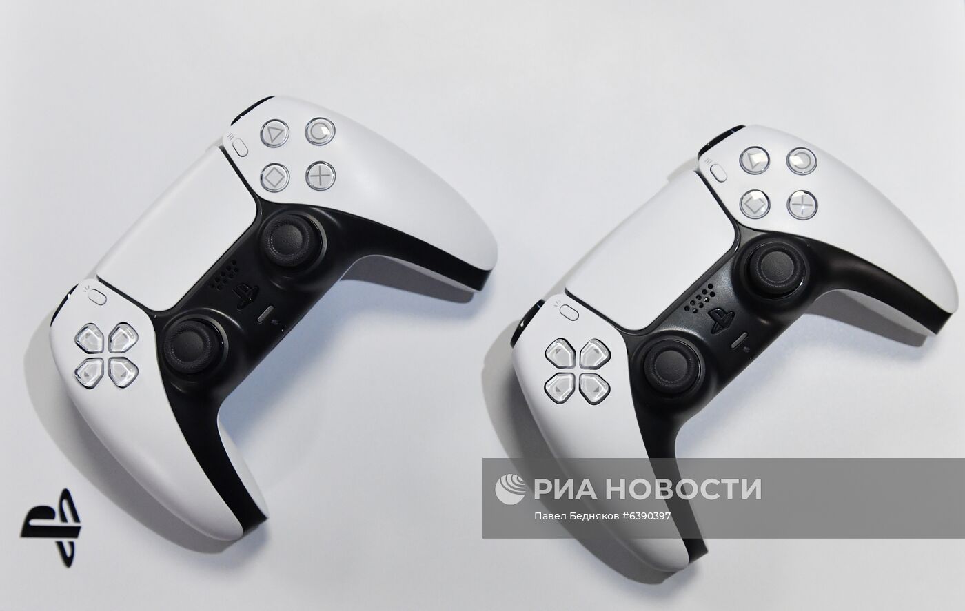 Старт продаж новой игровой приставки Sony PlayStation