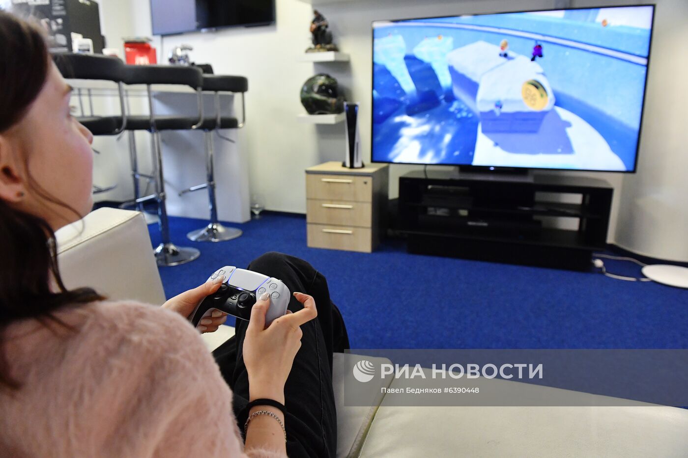 Старт продаж новой игровой приставки Sony PlayStation