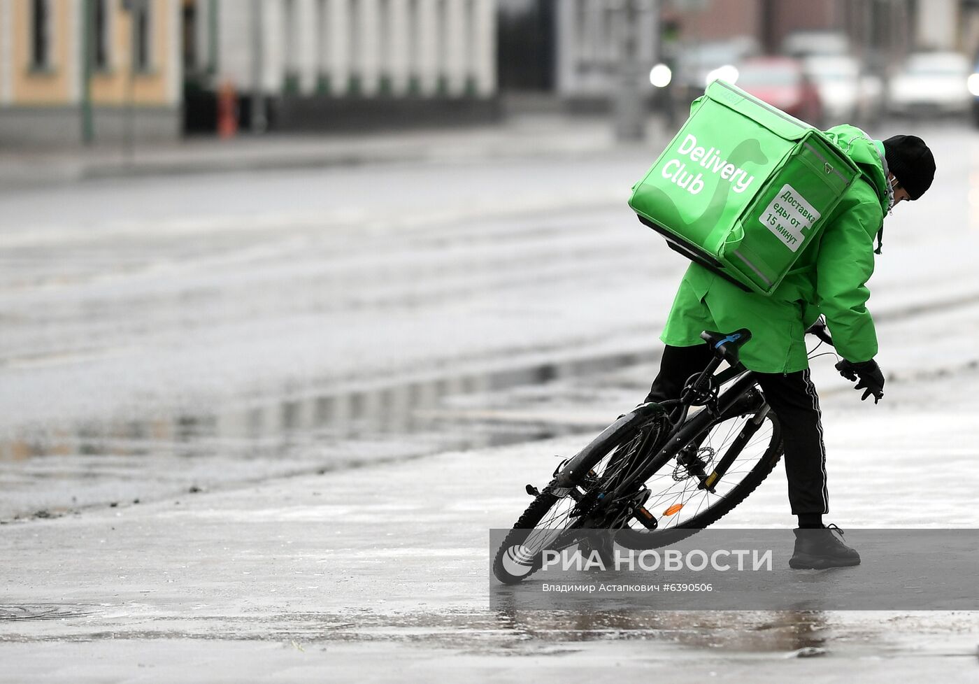 Последствия ледяного дождя в Москве