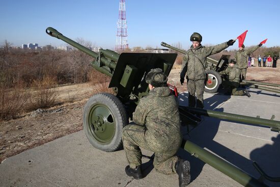 "Выстрел памяти" на Мамаевом кургане в Волгограде
