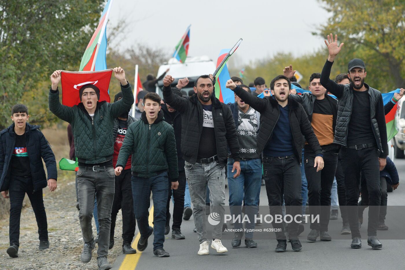 Агдамский район перешел под контроль Азербайджана