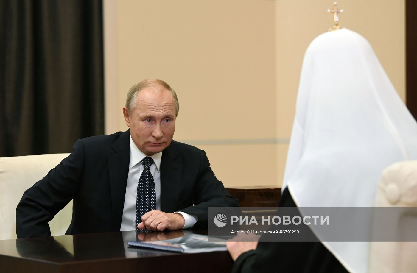 Президент РФ В. Путин встретился с патриархом Московским и всея Руси Кириллом