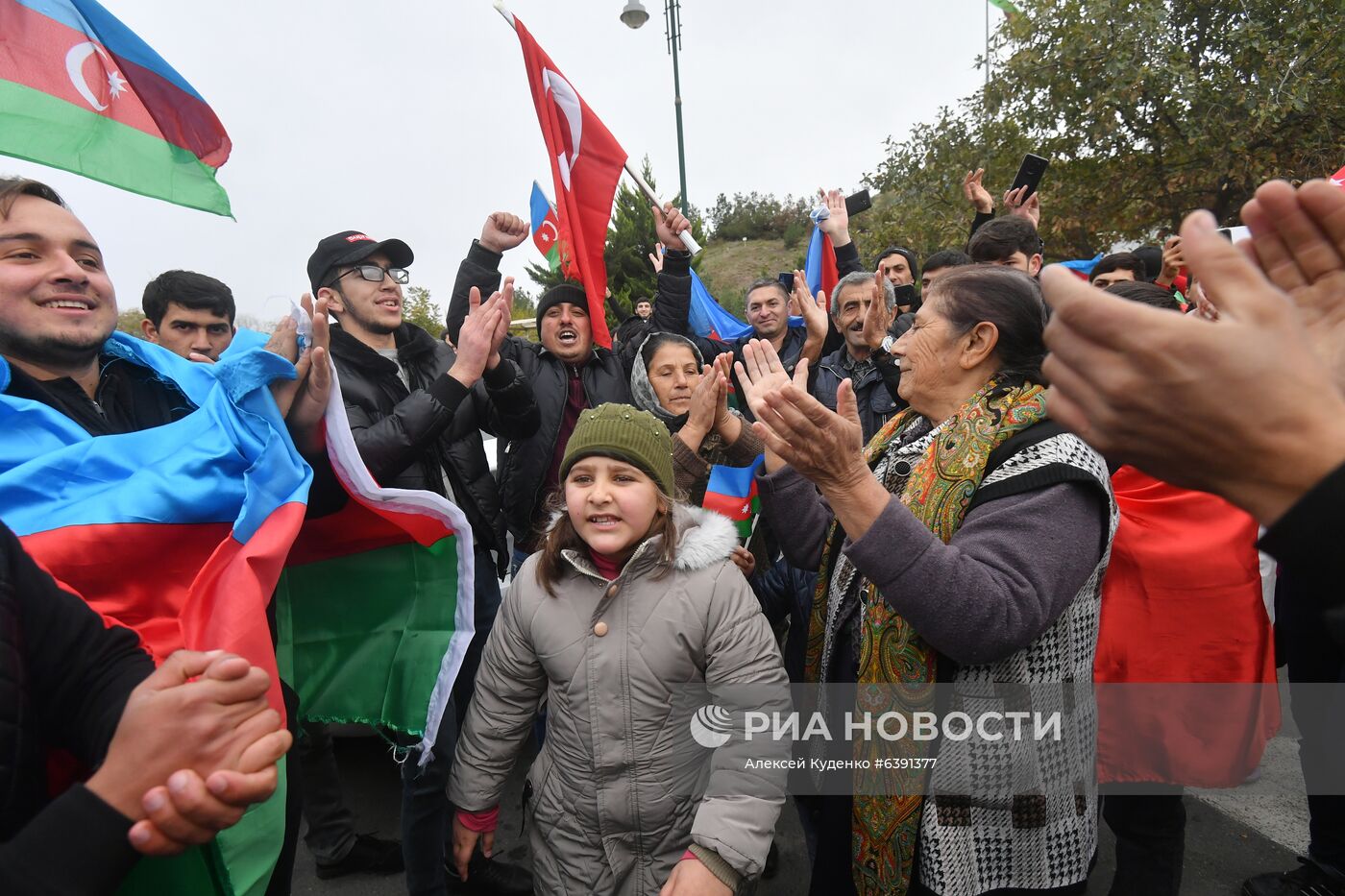 Агдамский район перешел под контроль Азербайджана