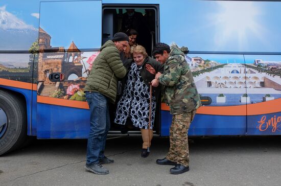 Возвращение беженцев в Нагорный Карабах