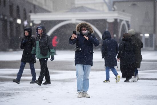 Снег в Москве