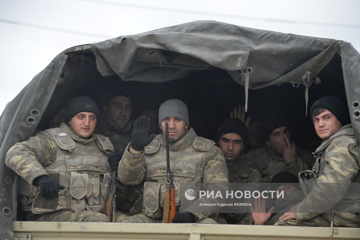 Агдамский район перешел под контроль Азербайджана