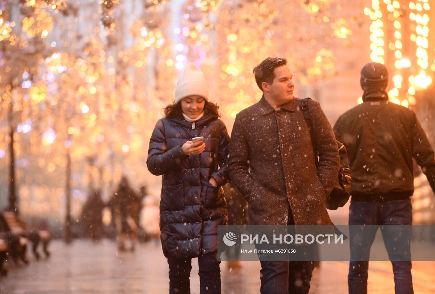 Снег в Москве