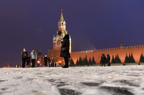 Снег в Москве