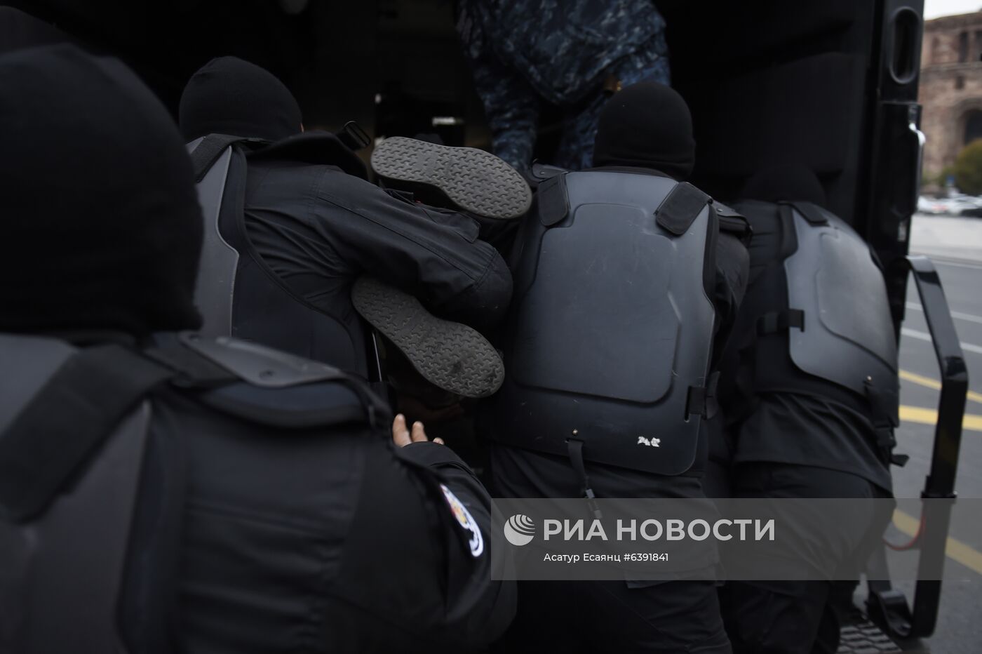 Митинг оппозиции в Ереване