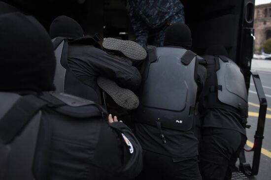 Митинг оппозиции в Ереване