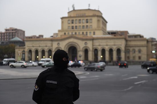 Митинг оппозиции в Ереване
