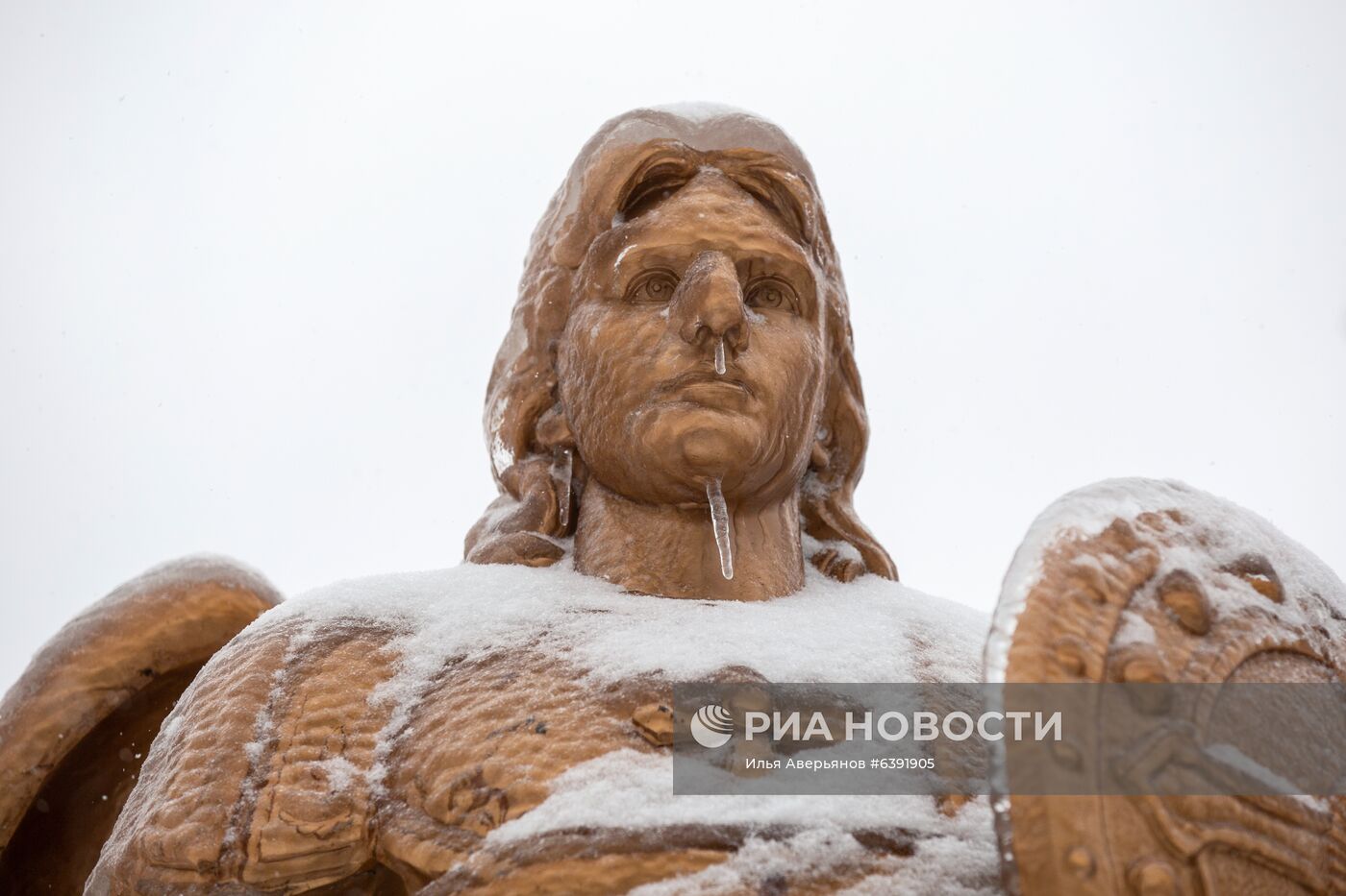 Последствия снежного циклона в Приморье 