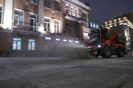 Снегоуборочные работы в Москве