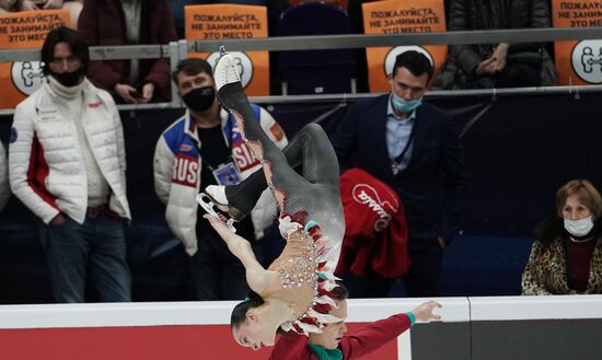 Фигурное катание. Этап Гран-при. Пары. Короткая программа