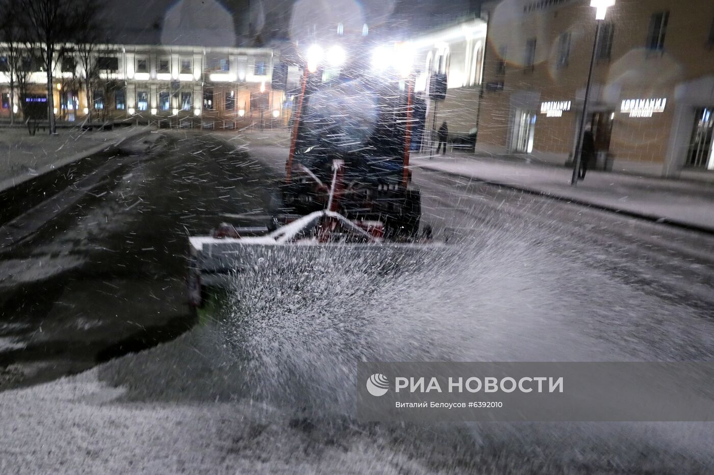 Снегоуборочные работы в Москве
