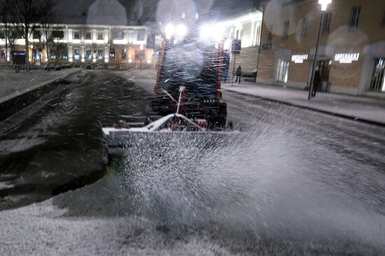 Снегоуборочные работы в Москве