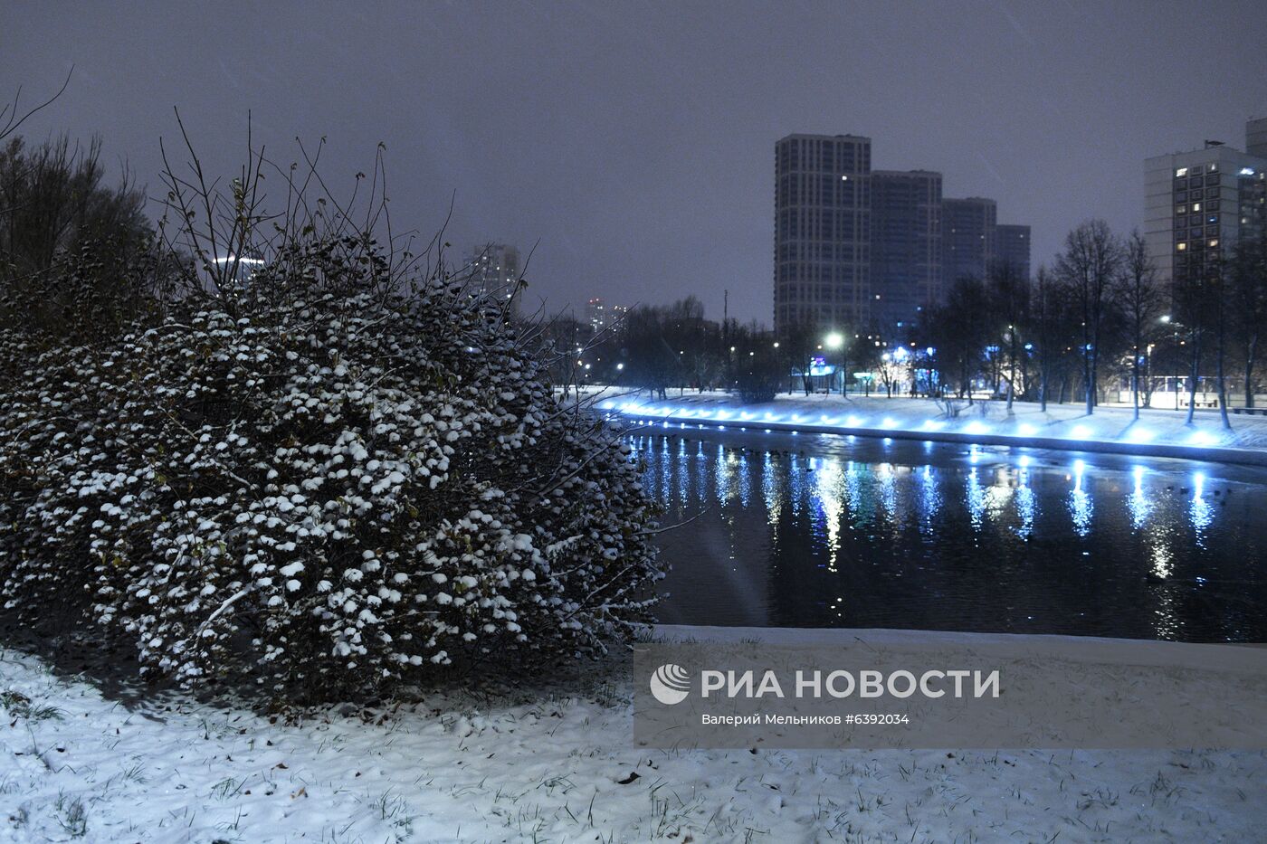 Снег в Москве