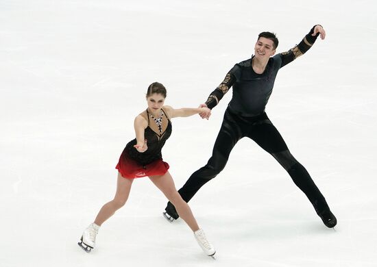 Фигурное катание. Этап Гран-при. Пары. Короткая программа