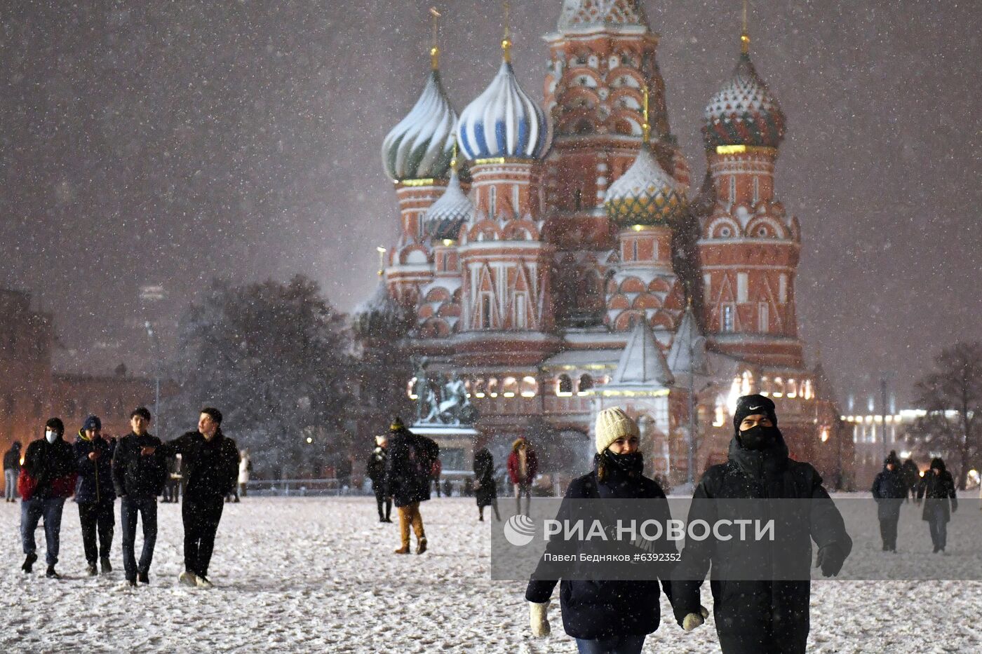 Снег в Москве