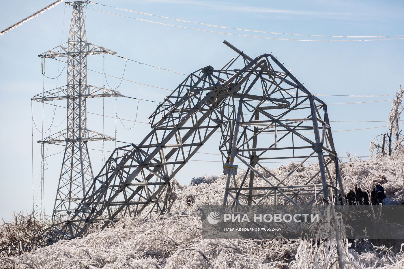 Последствия снежного циклона в Приморье