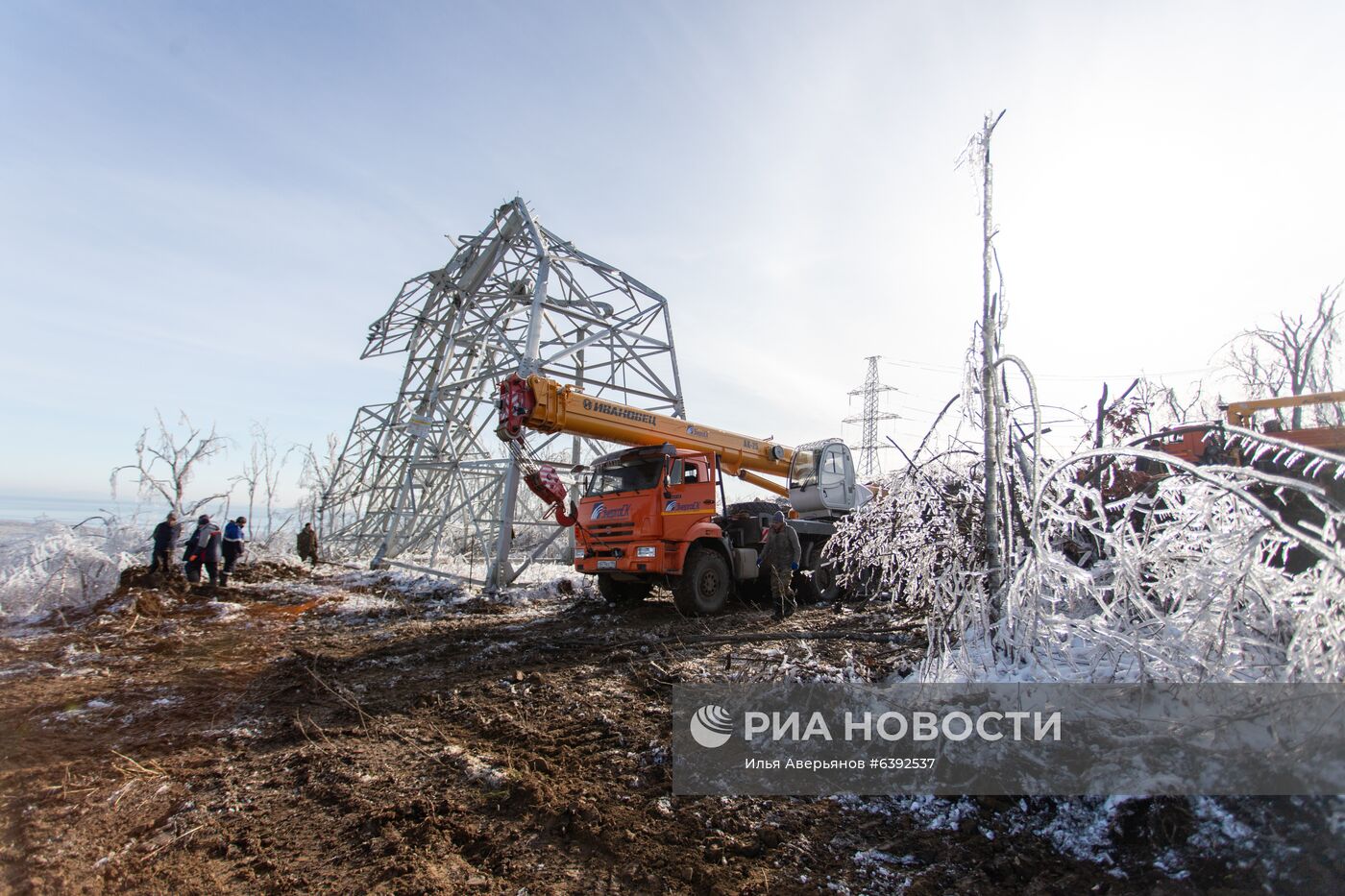 Последствия снежного циклона в Приморье
