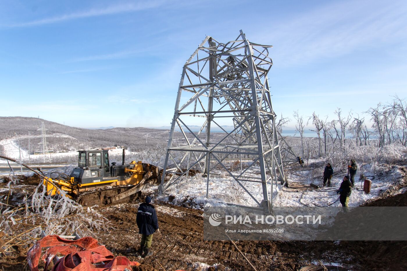 Последствия снежного циклона в Приморье