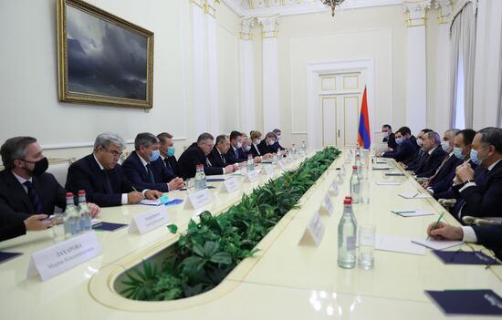 Визит делегации РФ в Армению
