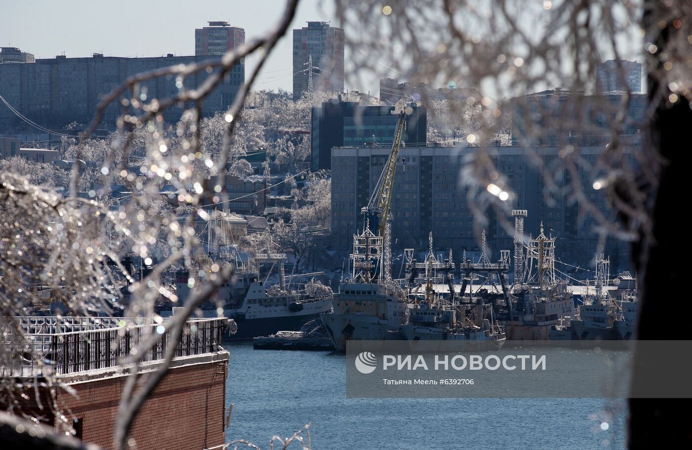 Последствия снежного циклона в Приморье