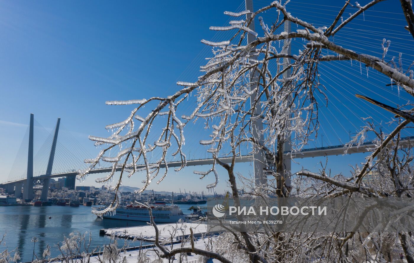 Последствия снежного циклона в Приморье