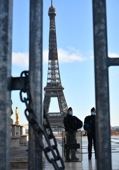 Акция протеста в Париже