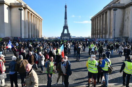 Акция протеста в Париже
