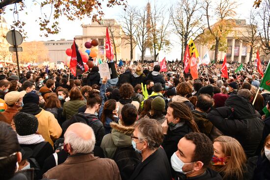 Акция протеста в Париже