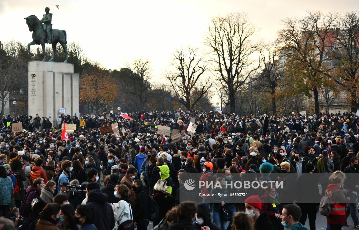 Акция протеста в Париже