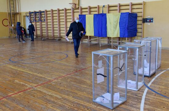 Второй тур региональных выборов на Украине