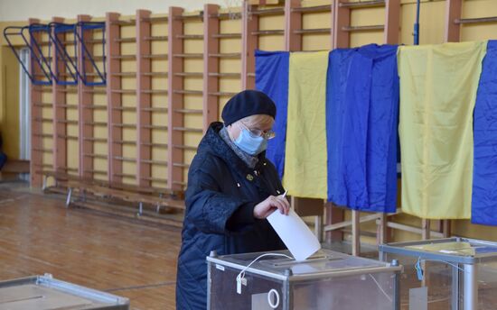 Второй тур региональных выборов на Украине