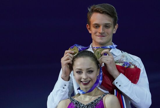 Фигурное катание. Этап Гран-при. Церемония награждения