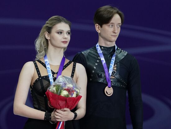 Фигурное катание. Этап Гран-при. Церемония награждения