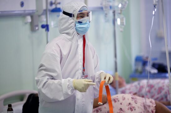 Современный инфекционный госпиталь в Волжском