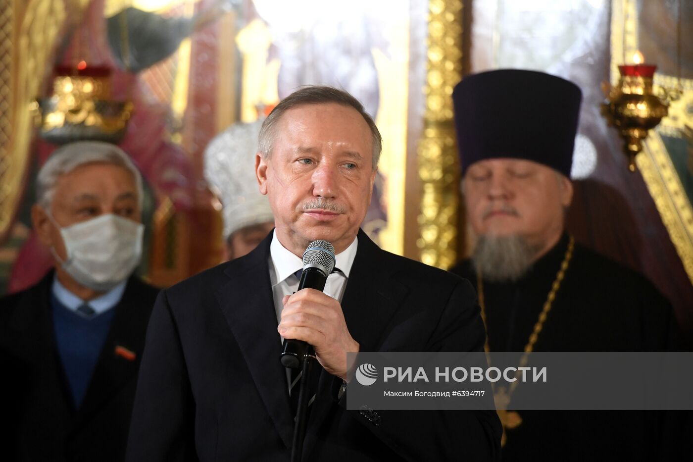 Церемония прощания с митрополитом Казанским и Татарстанским Феофаном 