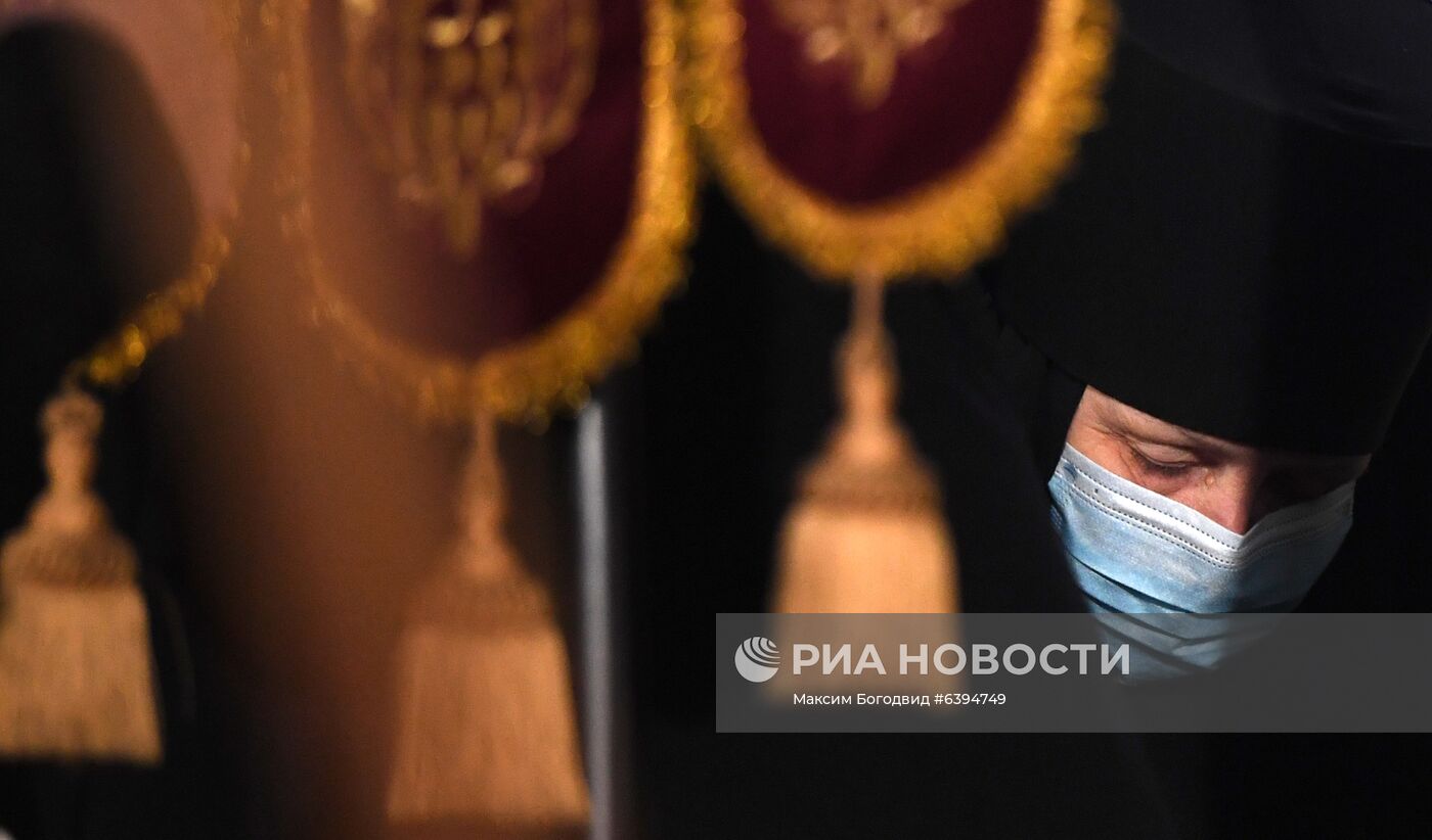 Церемония прощания с митрополитом Казанским и Татарстанским Феофаном 