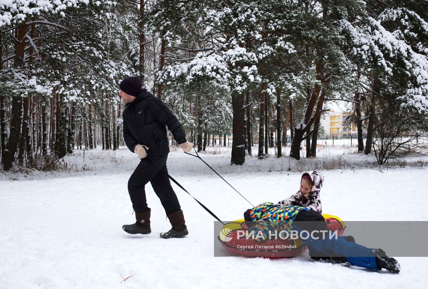 Снег в Москве